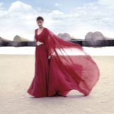 שמלת ערב אדומה של קרלה רויז