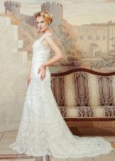 Дантелена сватбена рокля от Анна Делария