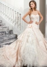Wedding color puffy dress with a train