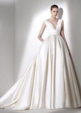 „Elie Saab“ sodri vestuvinė suknelė