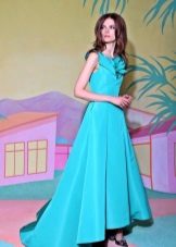Turquoise jurk korte voorkant, lange achterkant