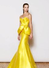 فستان سهرة حورية البحر أصفر