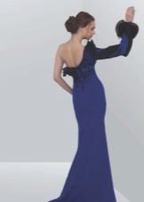 Синя вечерна рокля без гръб