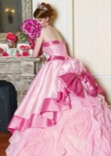 Brudekjole rosa storslått