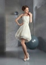 Short wedding dress from the collection Secret wishes from gabbiano