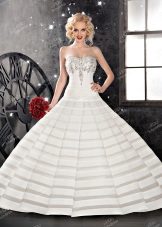 Kāzu kleita no līgavas kolekcijas 2014 krāšņa