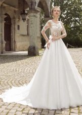 A-line blonder brudekjole fra Armonia