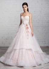 Rožinė vestuvinė suknelė iš Romanova