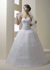 Wedding dress with pearls