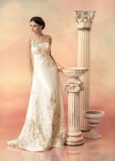 Gaun pengantin dari koleksi Hellas pada satu bahu