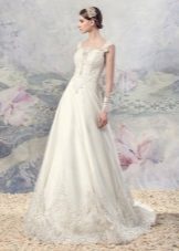 Wedding dress from the Hellas collection with lace