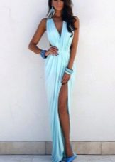 Blaues langes Kleid