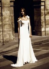 Γαμήλια φόρεμα από τον Hugo Zaldi απλή