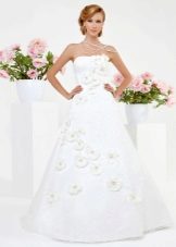 Kookla A-line jednoduché bílé svatební šaty
