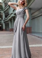 Silvergrå klänning