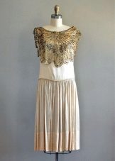 Altın süslemeli vintage elbise