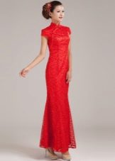 Червена дантелена рокля в ориенталски стил