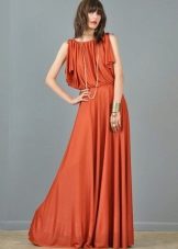 Long dress in terracotta color