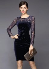 Velvet dress dengan sleeves guipure