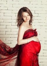 Vestido de maternidade vermelho