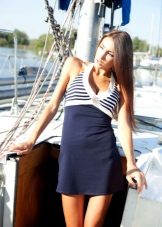 Mornarska kratka haljina od tijela