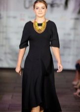 Crna haljina pletena ukrajinska