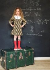 Mokyklinė suknelė mergaitėms nuo 6 iki 8 metų