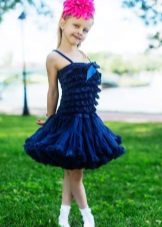 Elegant dress with an American skirt for a girl
