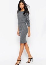 Gray pencil skirt as a suit