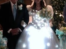 robe de mariée rétro-éclairée - vraie photo