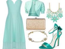 Aksesori emas dan turquoise untuk pakaian turquoise