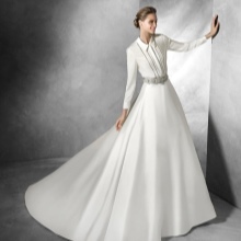 Pronovias pakaian perkahwinan gaya baju