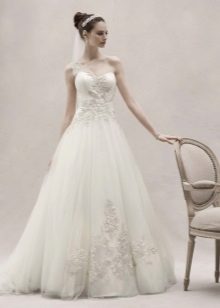 Gaun pengantin yang luar biasa Oleg Casini