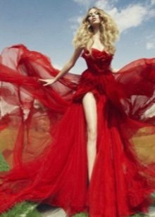 שמלת כלה אדומה לנישואין שניים