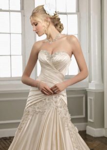 Блестяща тъкан сватбена рокля
