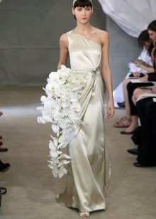 Pakaian perkahwinan gaya Empire oleh Carolina Herrera