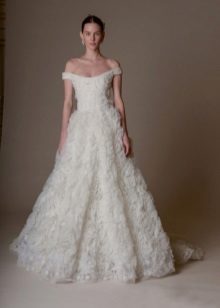 Gaun pengantin yang megah MARCHESA