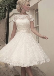 Retro čipkové svadobné šaty