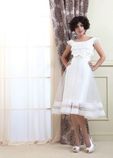 Vestuvinė suknelė „Midi“ su visiškai sijonu