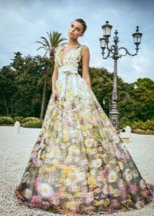فستان زفاف من اليساندرو انجيلوزى اللون