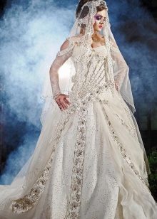 Svatební šaty od návrháře Dar Sary