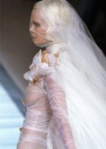 Baisa vaļsirdīga kāzu kleita