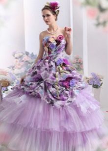 Violetinė vestuvinė suknelė su modeliu