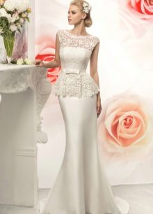 Vestuvių nėrinių suknelė „Peplum“