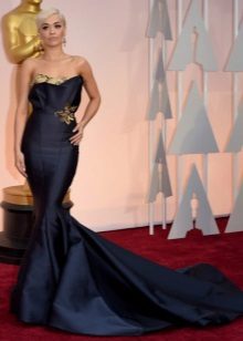 Váy dạ hội nàng tiên cá Rita Ora