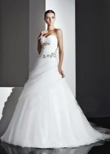 Amur Bridal Wedding Dress