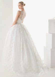 Une magnifique robe de mariée