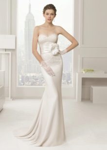 Директна сватбена рокля от Роза Клара
