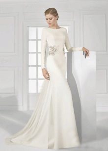 Wedding dress closed simple 2016 with lace inserts