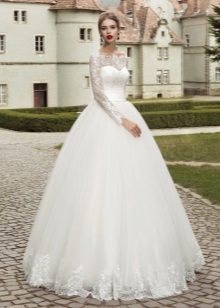 Closed puffy wedding dress